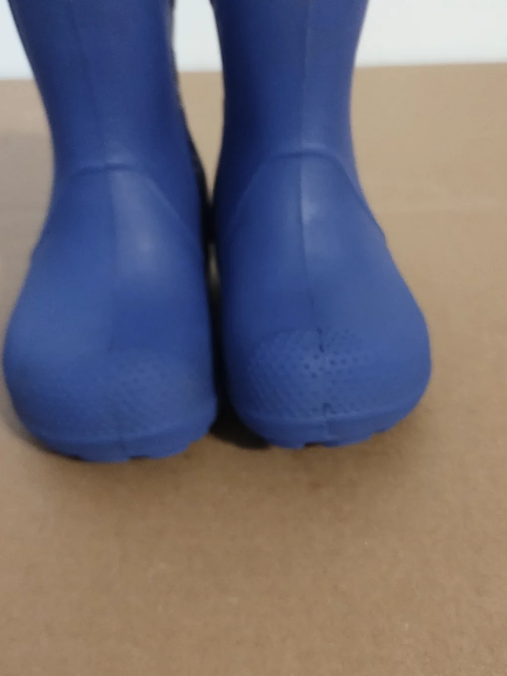 Crocs Blue Handle It Rain Boots Unisex Size C7 Waterproof Pull On